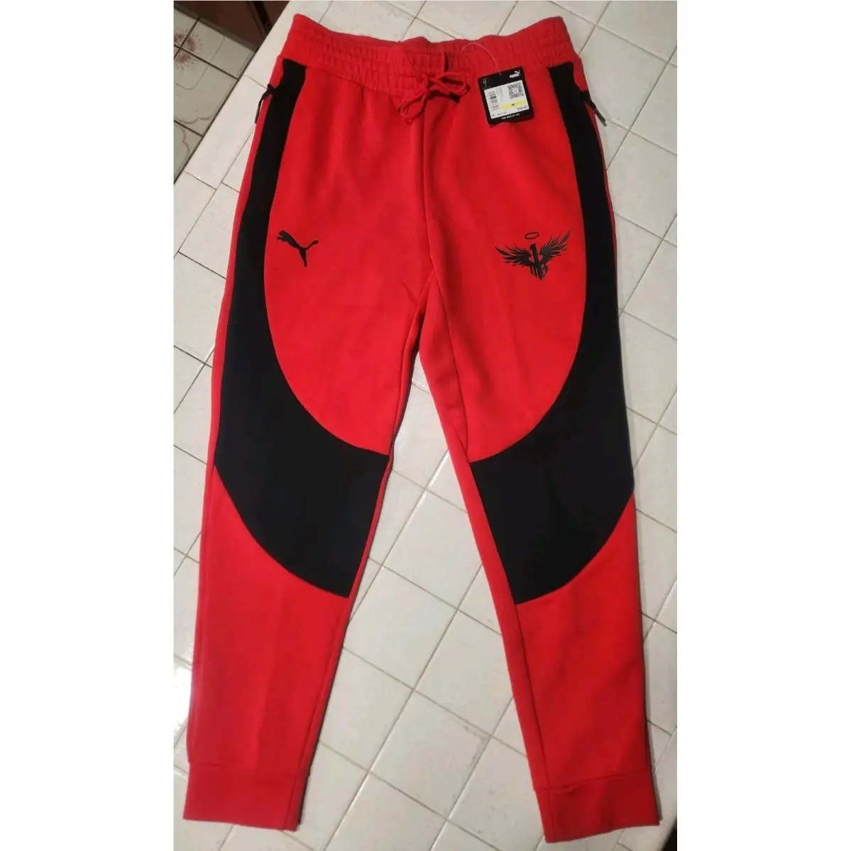 Lamelo Ball x  Rare Dime Joggers Pants Red Black 621727-01 Men`s Size M by Puma