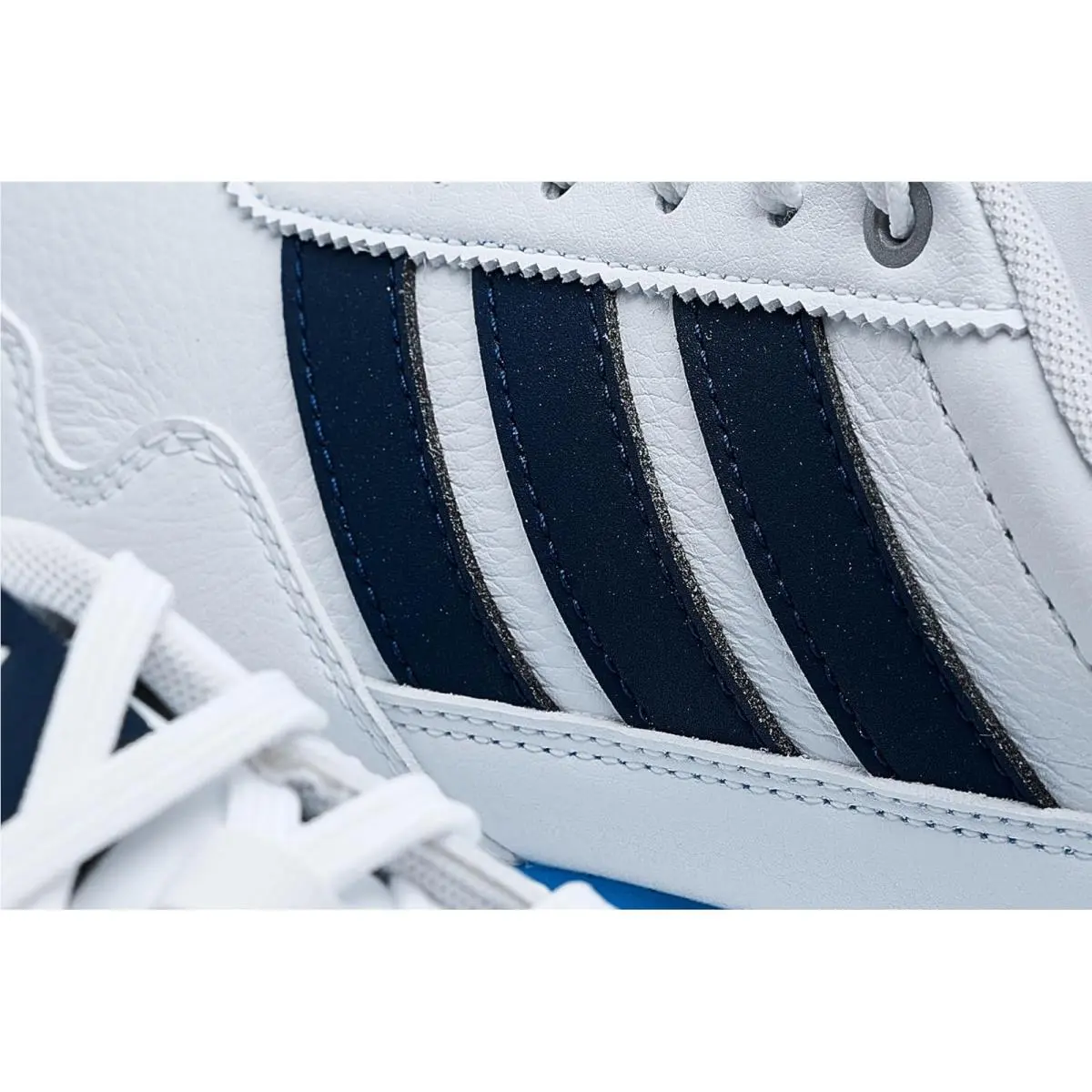 Adidas shoes - Ftwr White/Collegiate Green/Gum 3 18