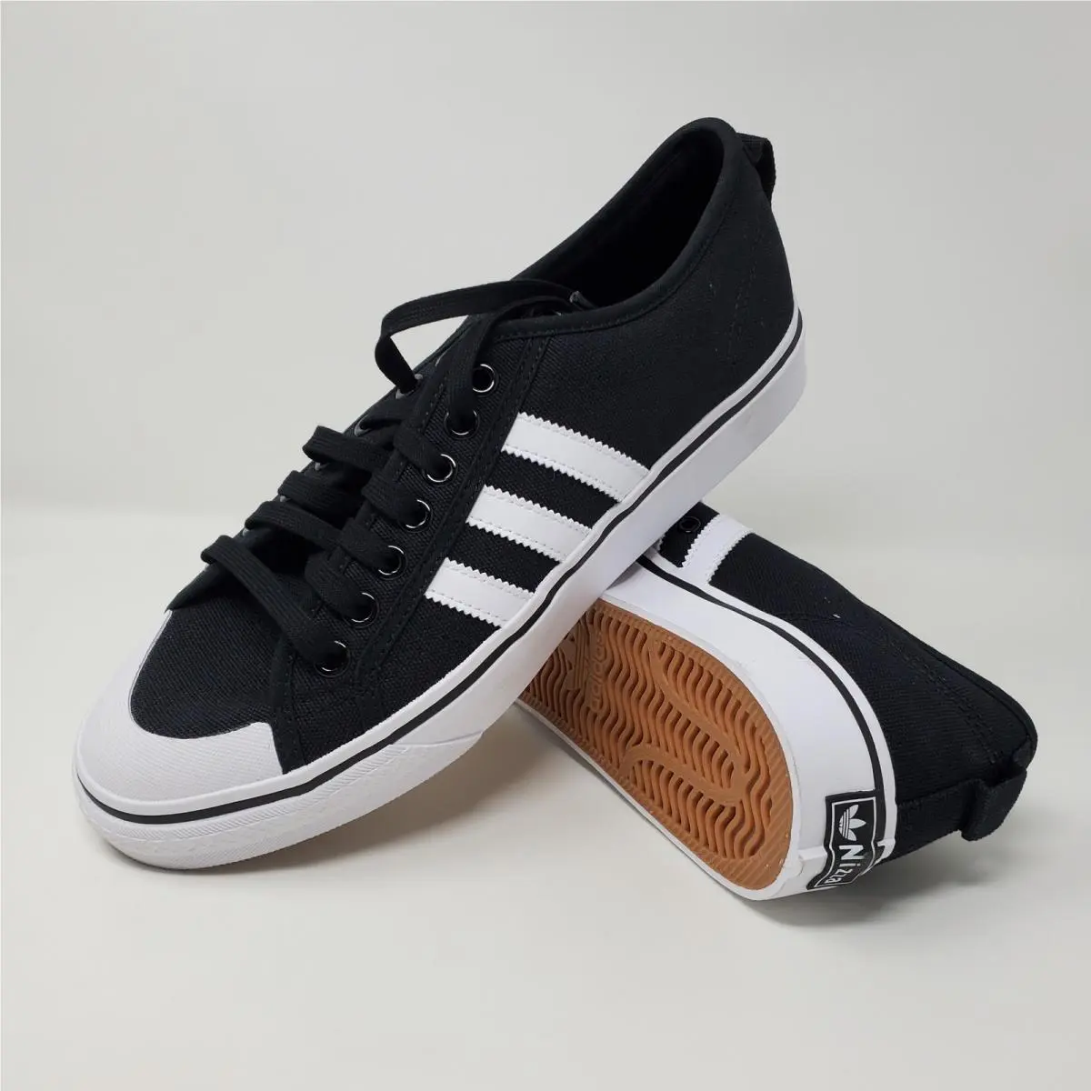 Adidas Nizza Originals Black and White Shoe Men’s Size 9.5 CQ2332