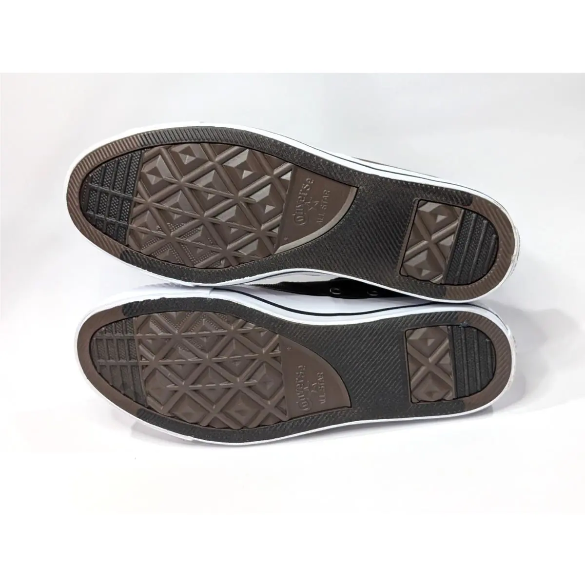 Converse shoes - Converse CTAS Malden Street Mid - A13212F - Grounded 16