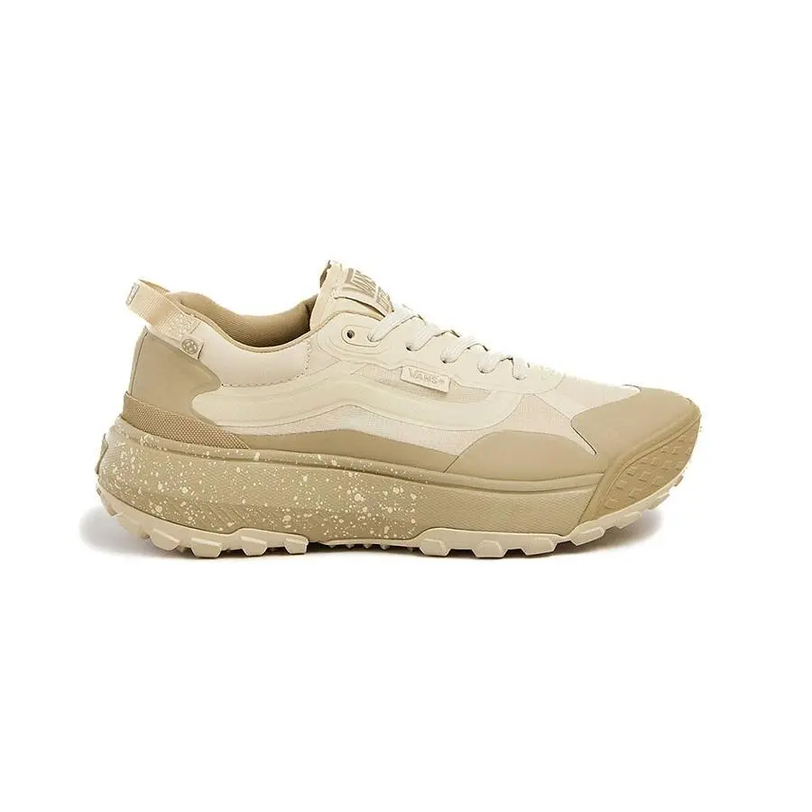 Crosspath Mte Cream . . Mens Size: 6 by Vans