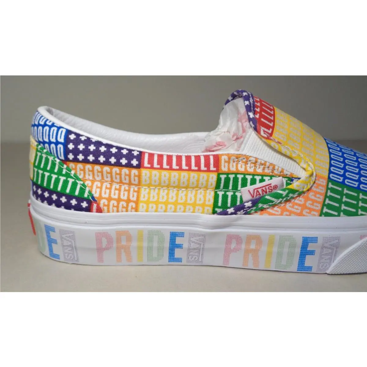 Vans shoes - Multicolor (UPC: 194902620043) 1