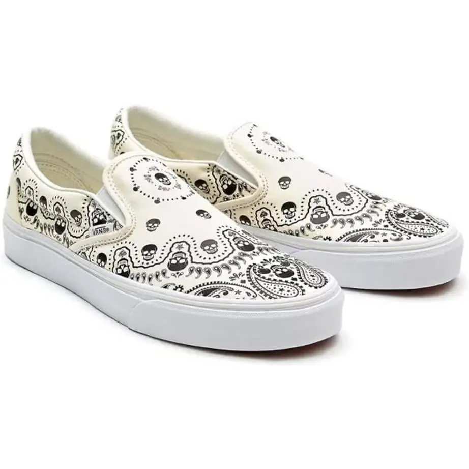 Vans Classic Slip-on VN0A33TB42S Slip-on White Bandana Size 4 Men 5.5 Women - White