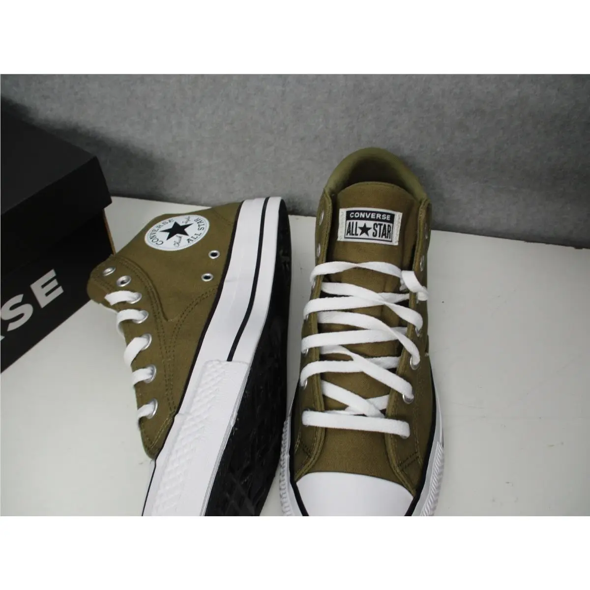 Converse shoes - Malden Street - Malden Street - Brown 2