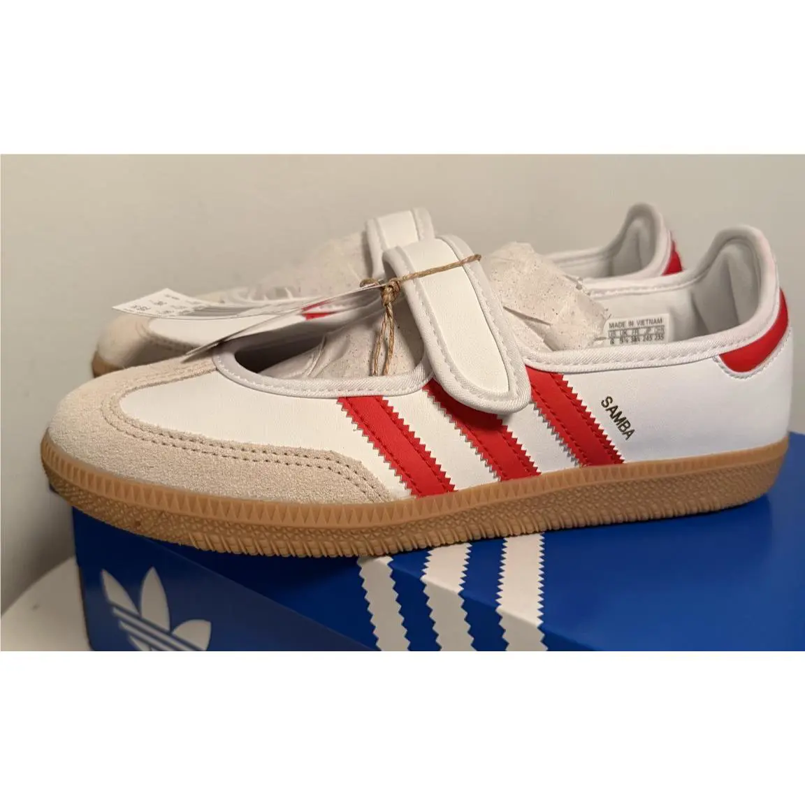 Adidas Originals Y 6.5 / Fits W 7.5 Samba Jane White Red Gum Mary Jane Sneaker