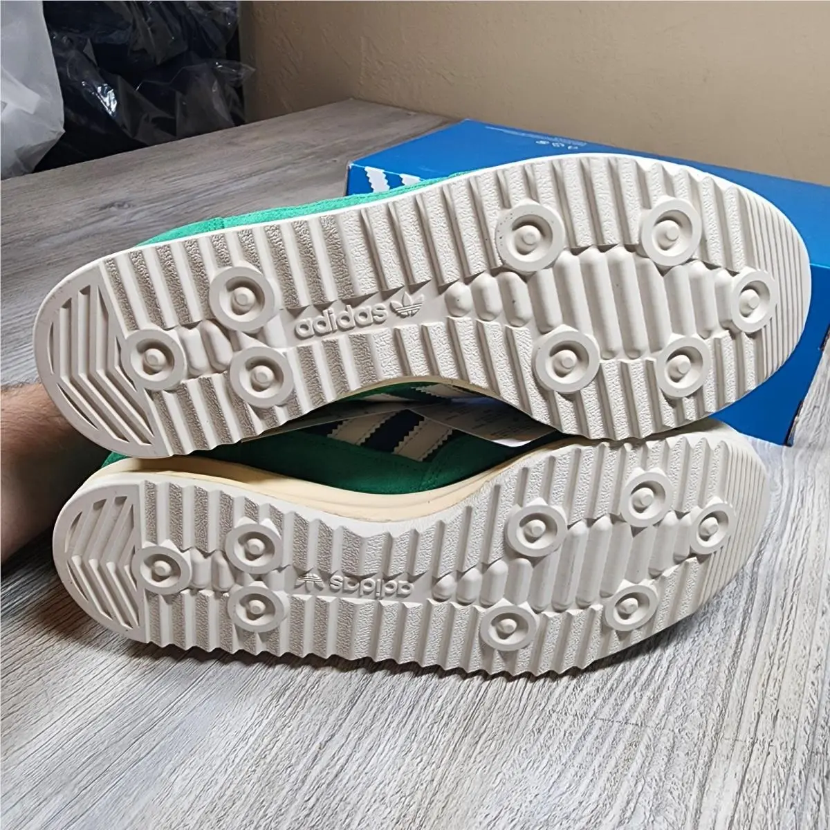 Adidas shoes - adidas SL 72 - JH8643 - Green 4