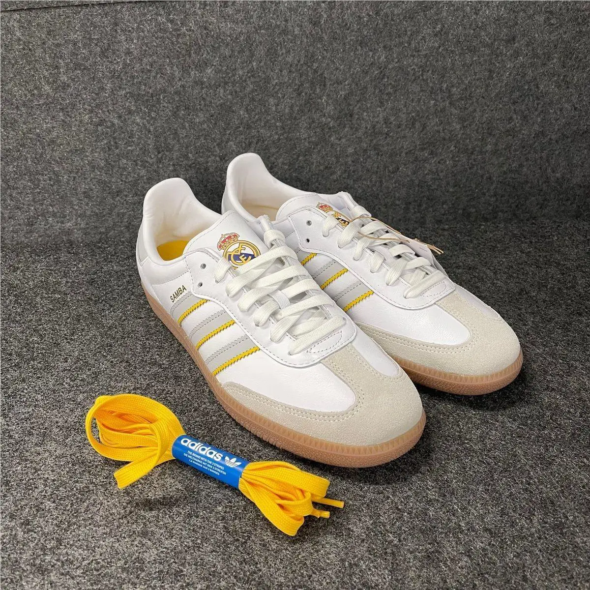 Adidas Samba Real Madrid Sneaker Unisex Size M10/W11 JQ4038