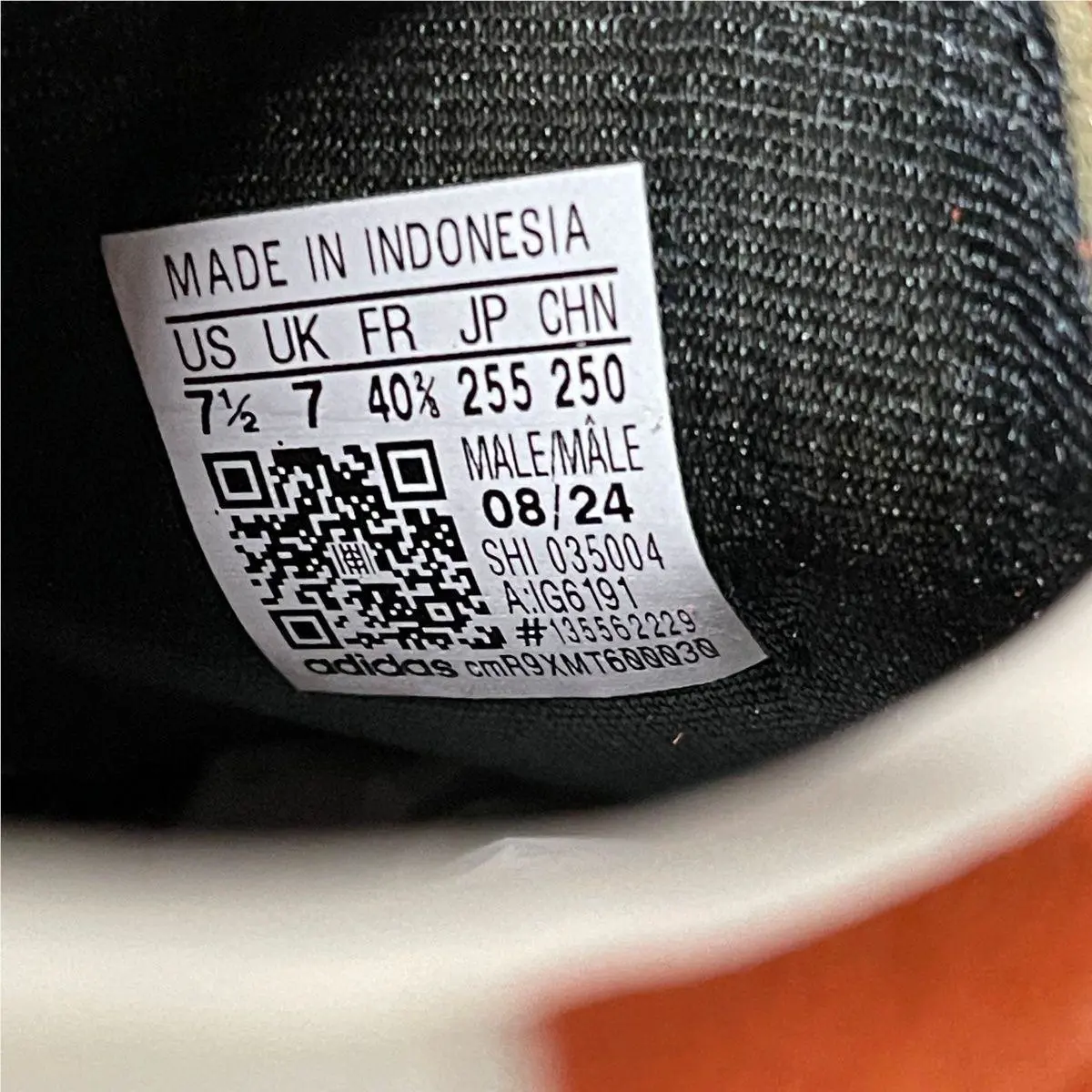 Adidas shoes - VS181331 - vs-181331 - Red (UPC: 196471638825) 2
