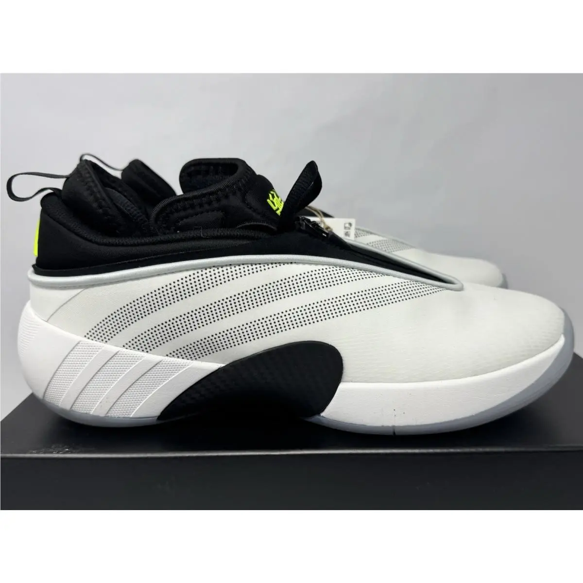 Adidas shoes - Adidas D.O.N. Issue #7 - Issue - JS1301 - White 1