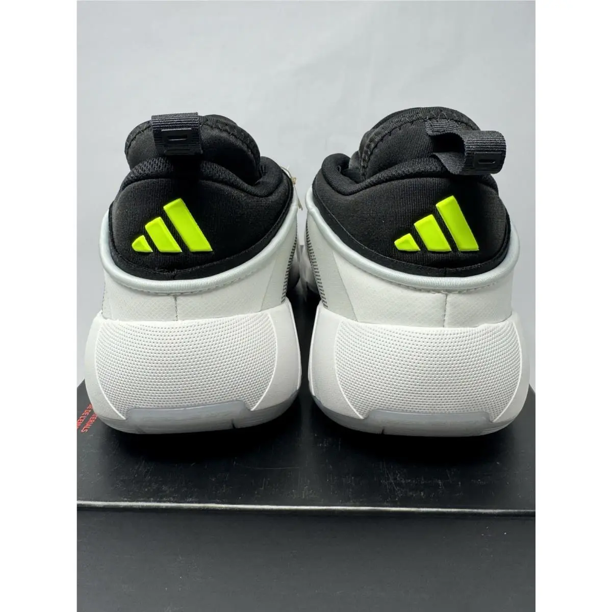 Adidas shoes - Adidas D.O.N. Issue #7 - Issue - JS1301 - White 2