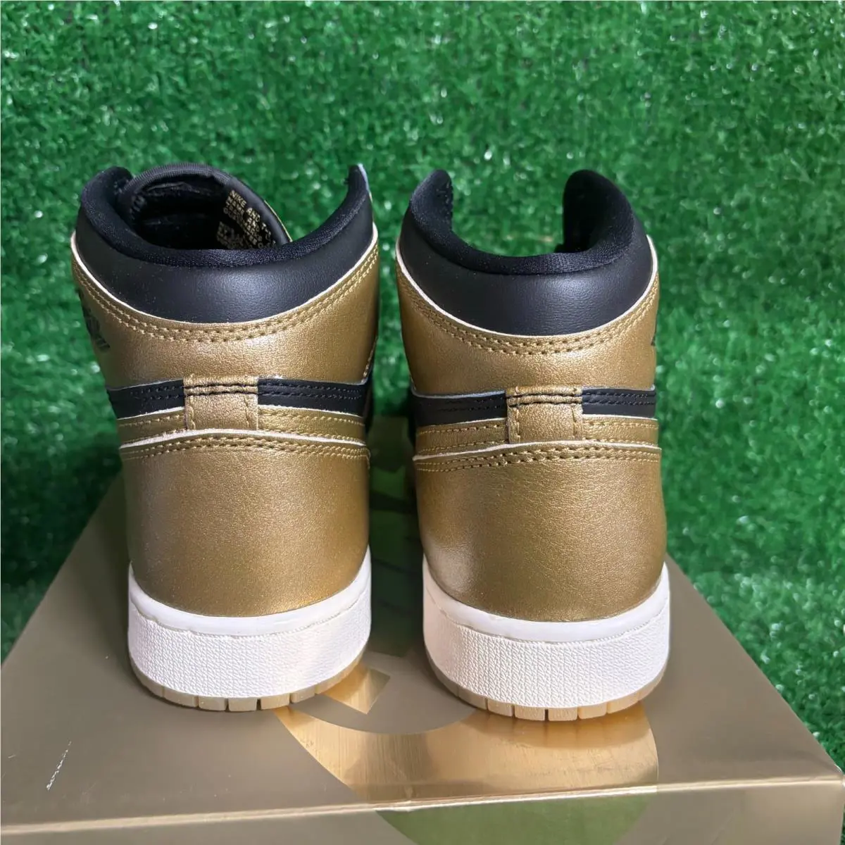 Nike shoes - Air Jordan 1 - Air - Black 7