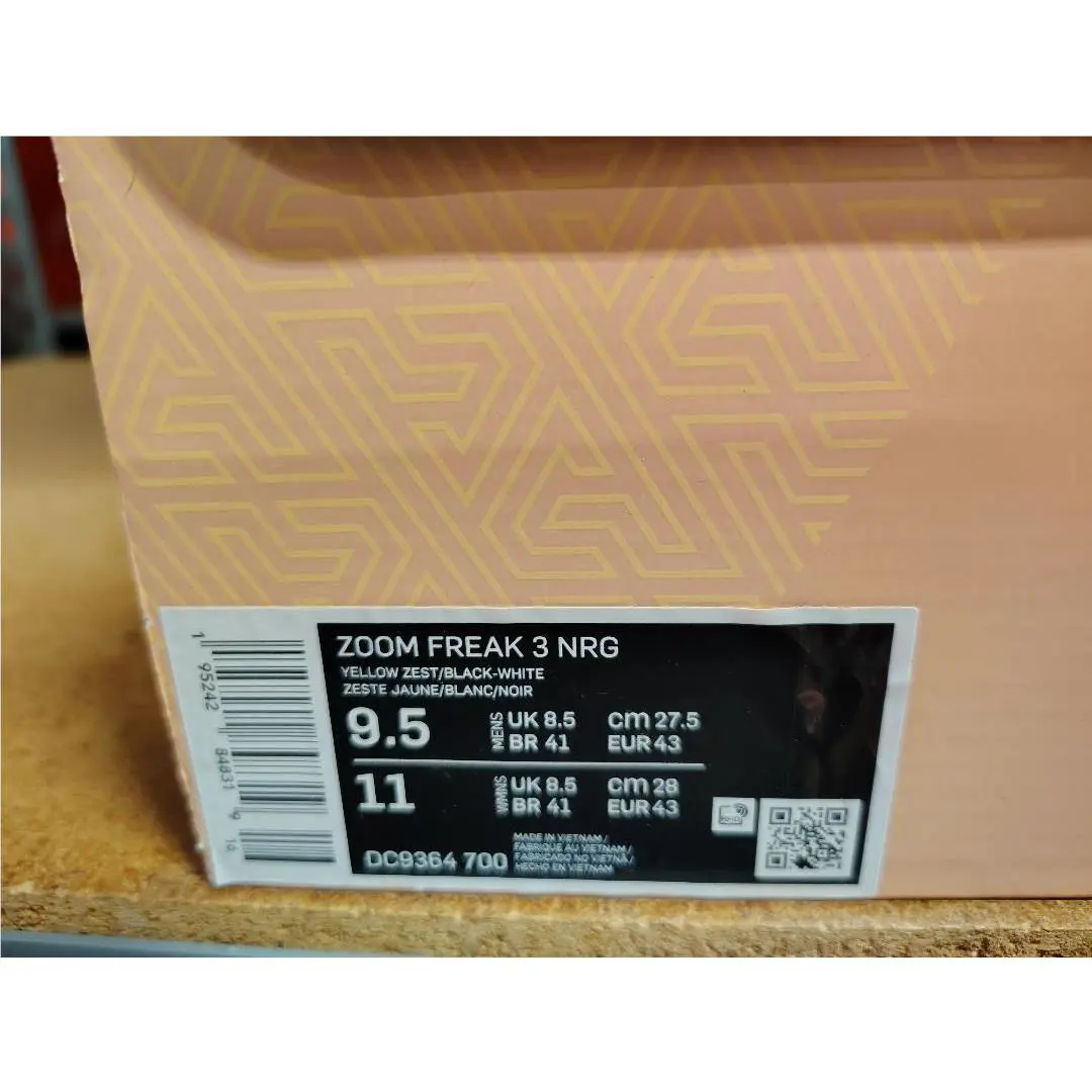 Nike shoes - Nike Zoom Freak 3 NRG - DC9364 700 - Yellow Zest Black White 3