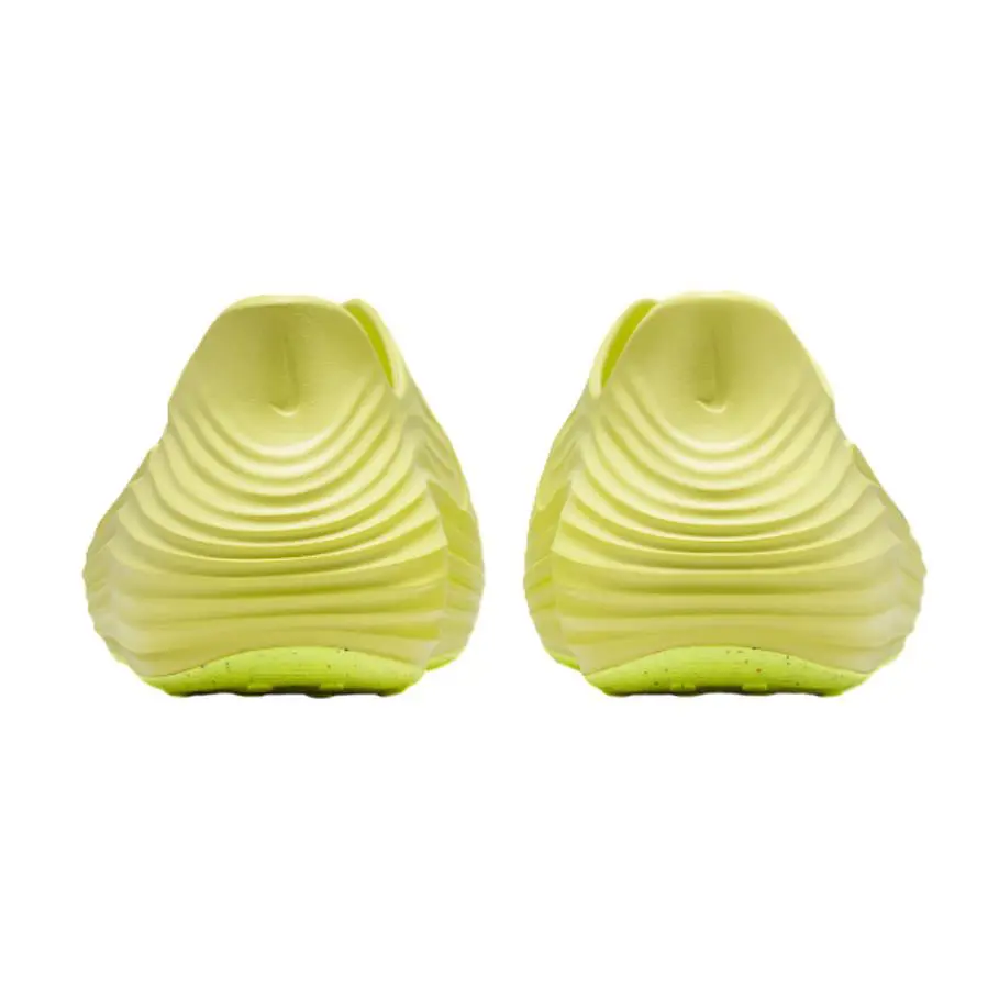 Nike shoes - Light Lemon Twist 9