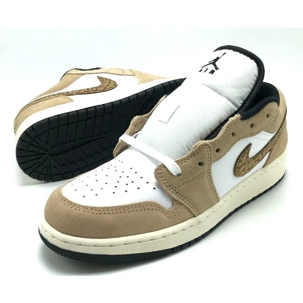 Nike shoes - Air Jordan 1 Low SE - Brown 0