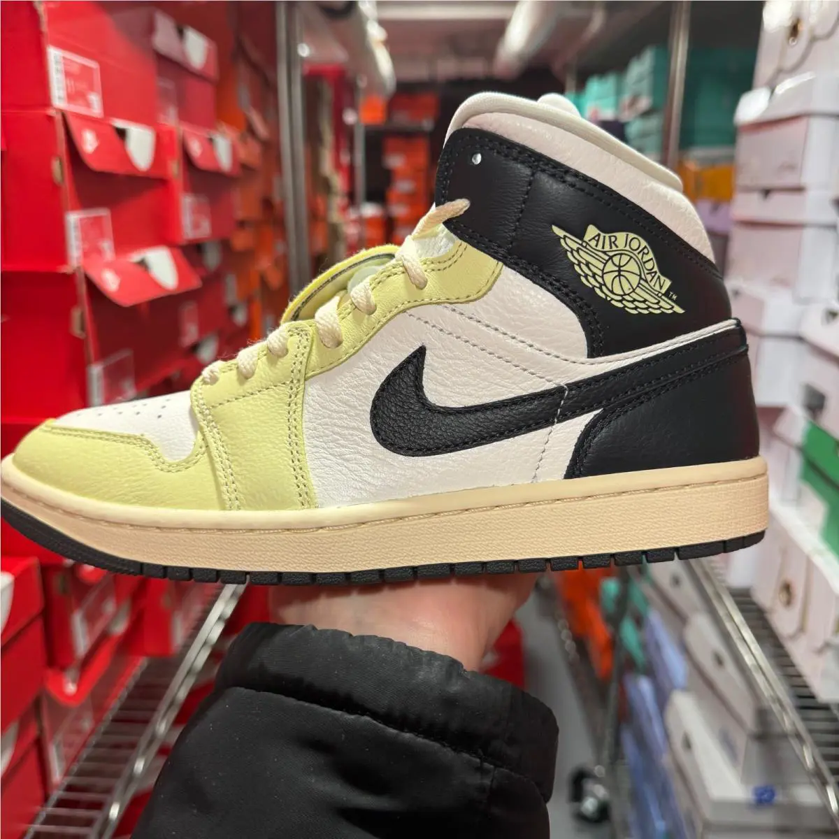 Nike shoes - Air Jordan 1 Mid SE - HQ3008-130 - Sail/Luminous Green/Anthracite 16