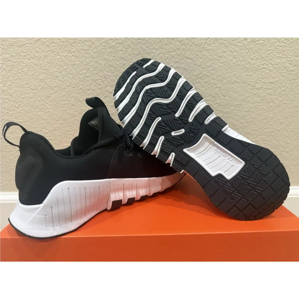Nike shoes - Nike Free Metcon - Free Metcon - FJ7126-001 - Black/White 3