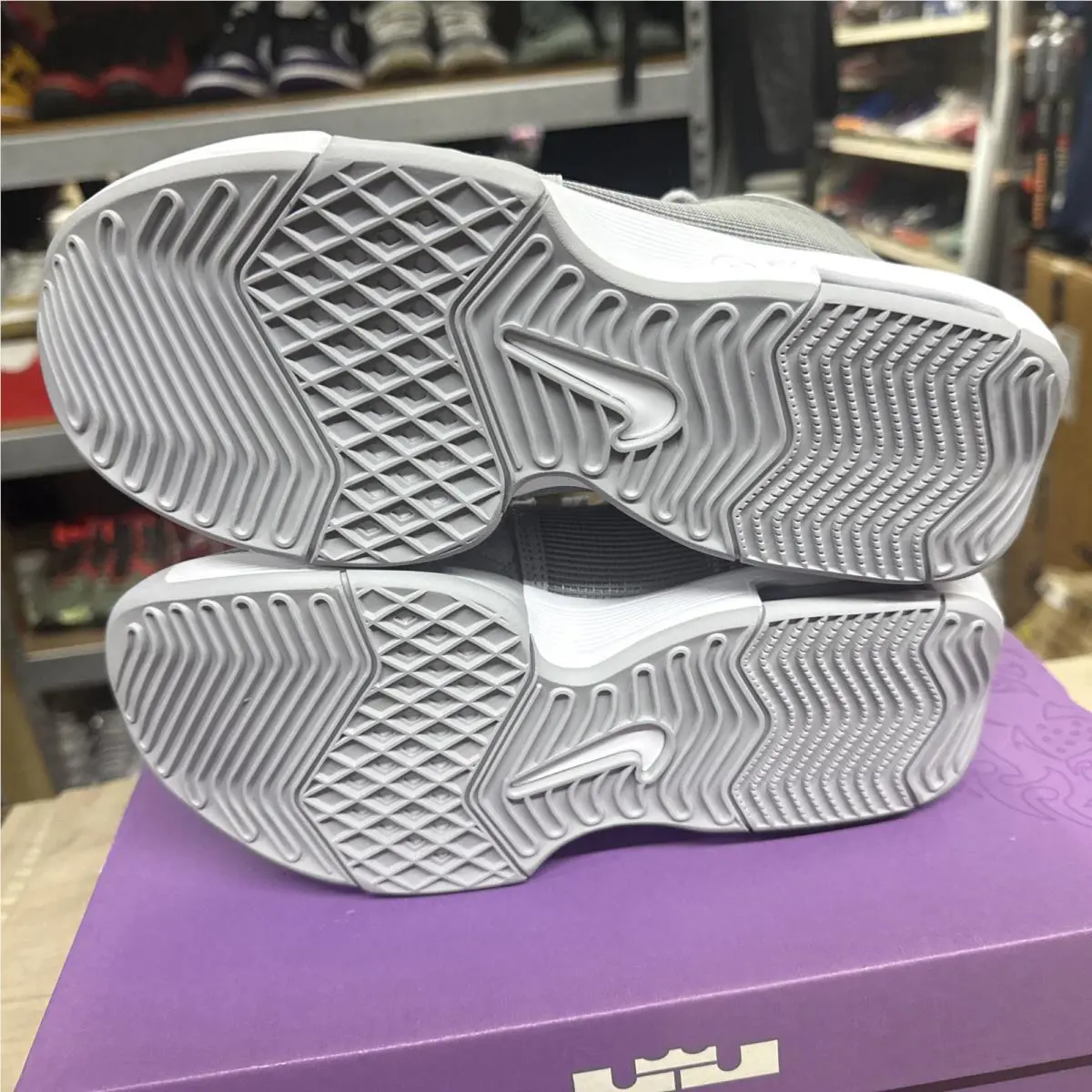 Nike shoes - Witness - Witness - FBS9944 001 - Gray 4