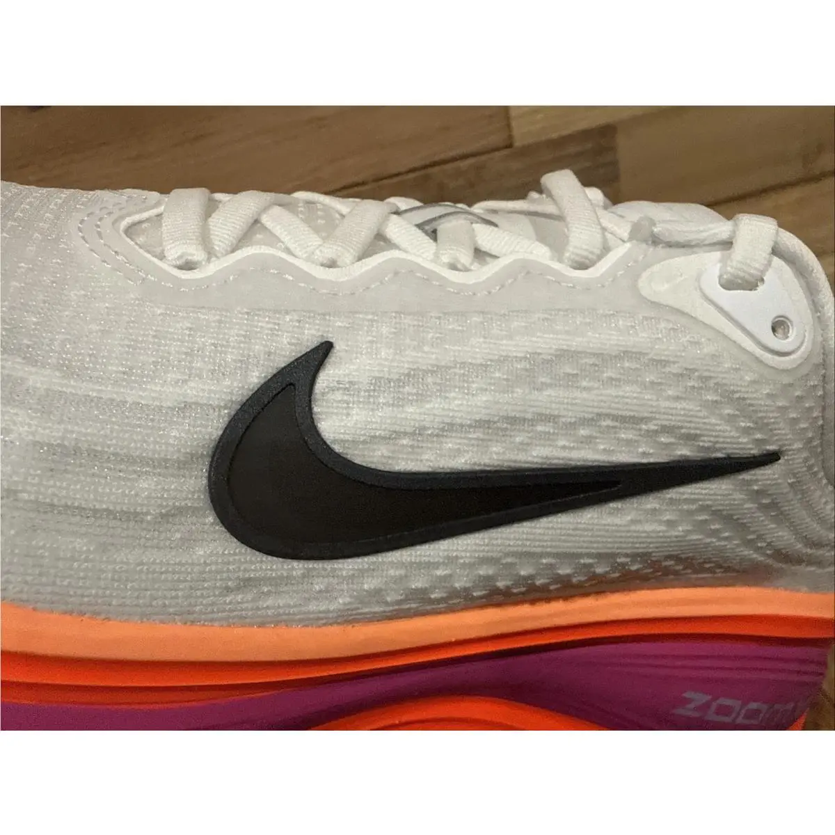 Nike shoes - Nike Vomero Plus - Vomero Plus - HV8154-104 - White 5