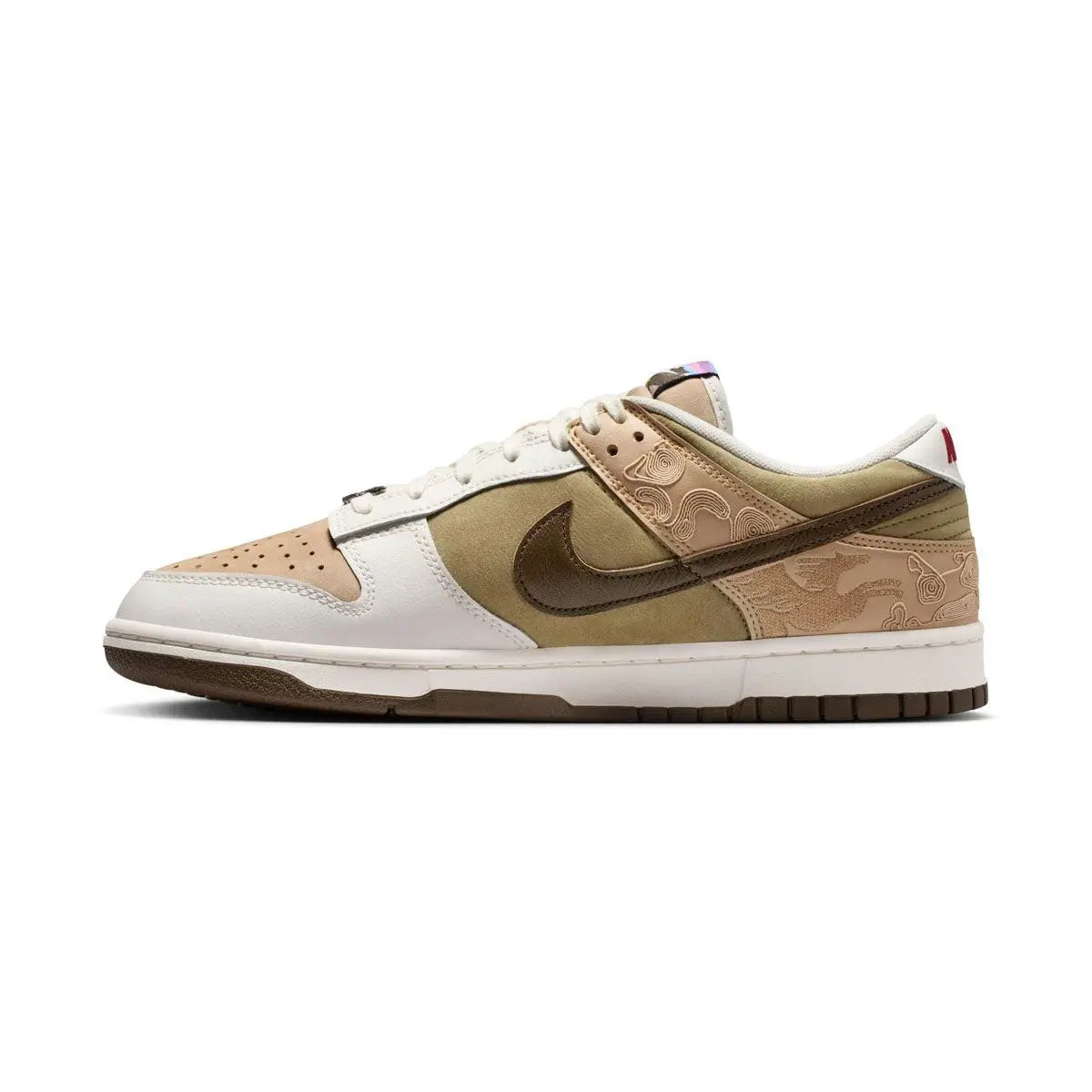 Nike shoes - IQ1118220 - IQ1118-220 - LINEN/DARK HAZEL-PHANTOM-NEUTRAL OLIVE (UPC: 198727646615) 1