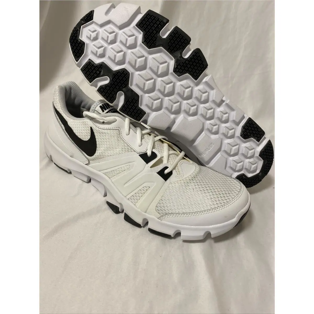 Nike shoes - Nike FLEX SHOW TR4 - FLEX SHOW - Running - White (UPC: 810056018344) 3