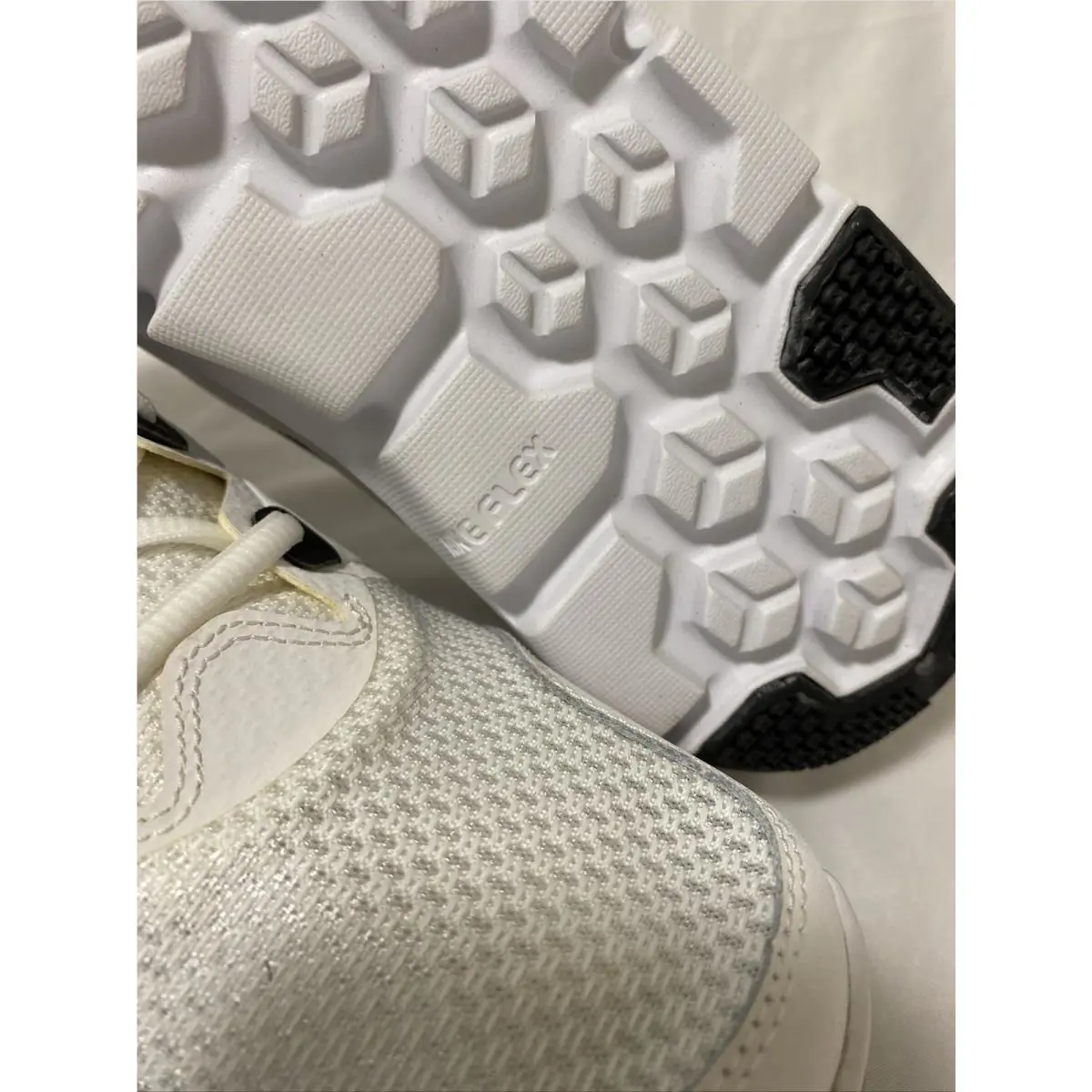Nike shoes - Nike FLEX SHOW TR4 - FLEX SHOW - Running - White (UPC: 810056018344) 2