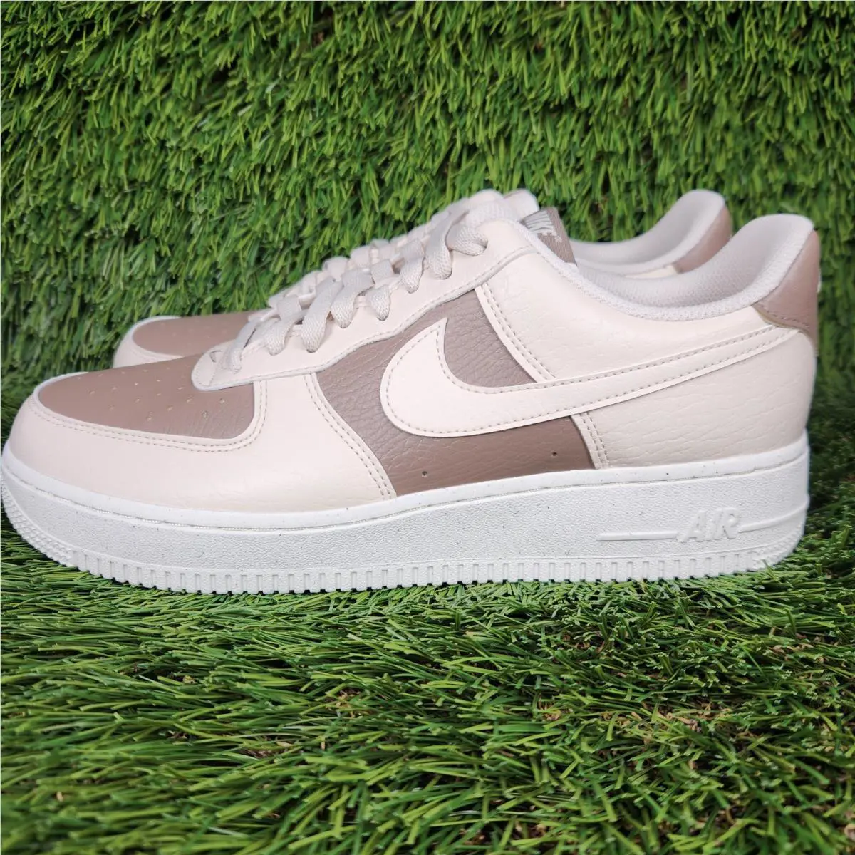 Nike shoes - Nike Air Force 1 - Air Force - IH0585-200 - Brown 0