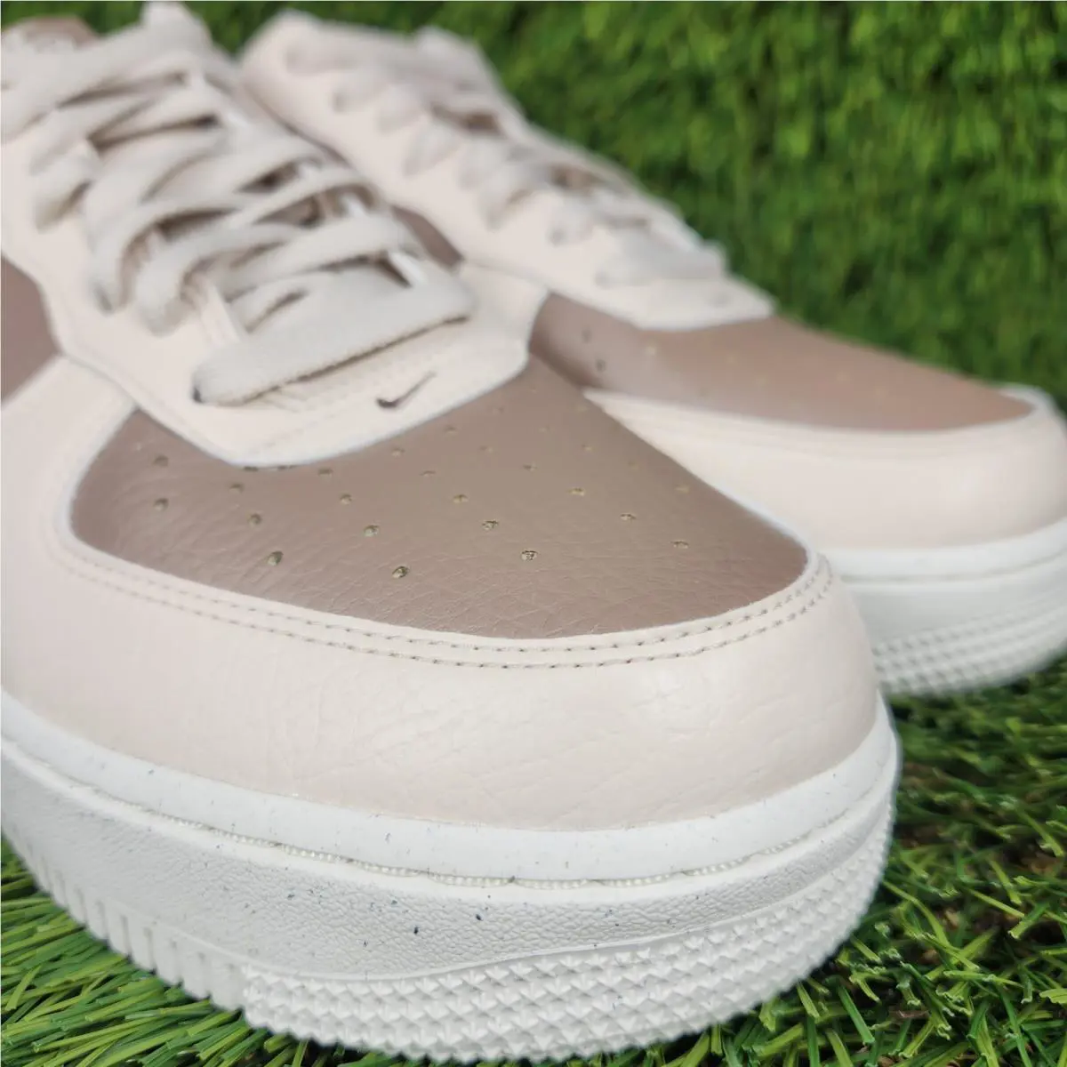 Nike shoes - Nike Air Force 1 - Air Force - IH0585-200 - Brown 5