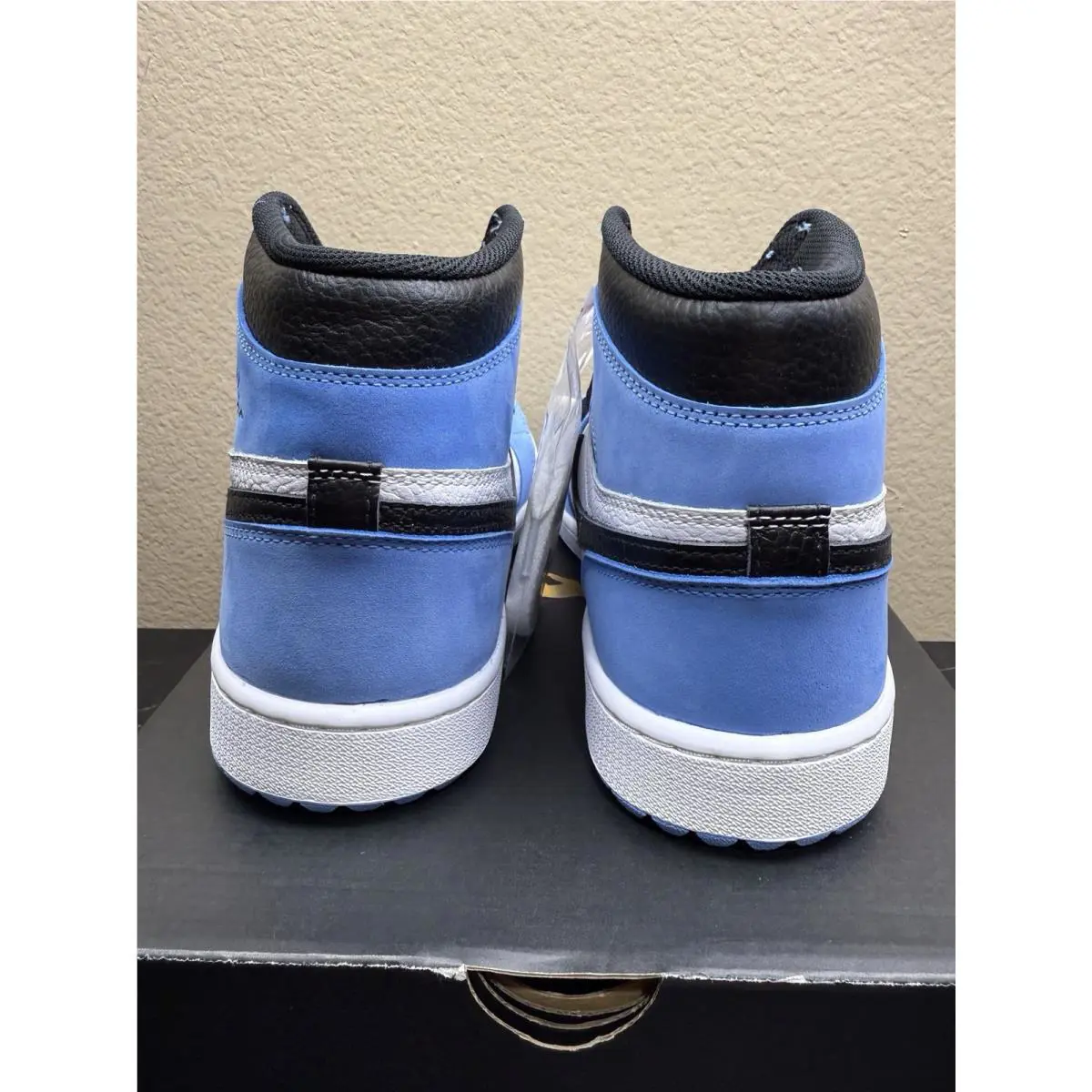 Nike shoes - Nike Air Jordan 1 - Air - Blue 2