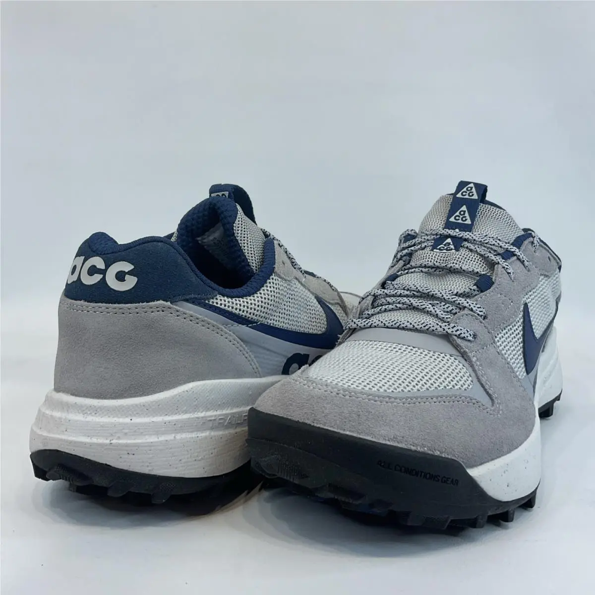 Nike shoes - Nike ACG Lowcate - ACG Lowcate - DM8019-004 - Gray 2