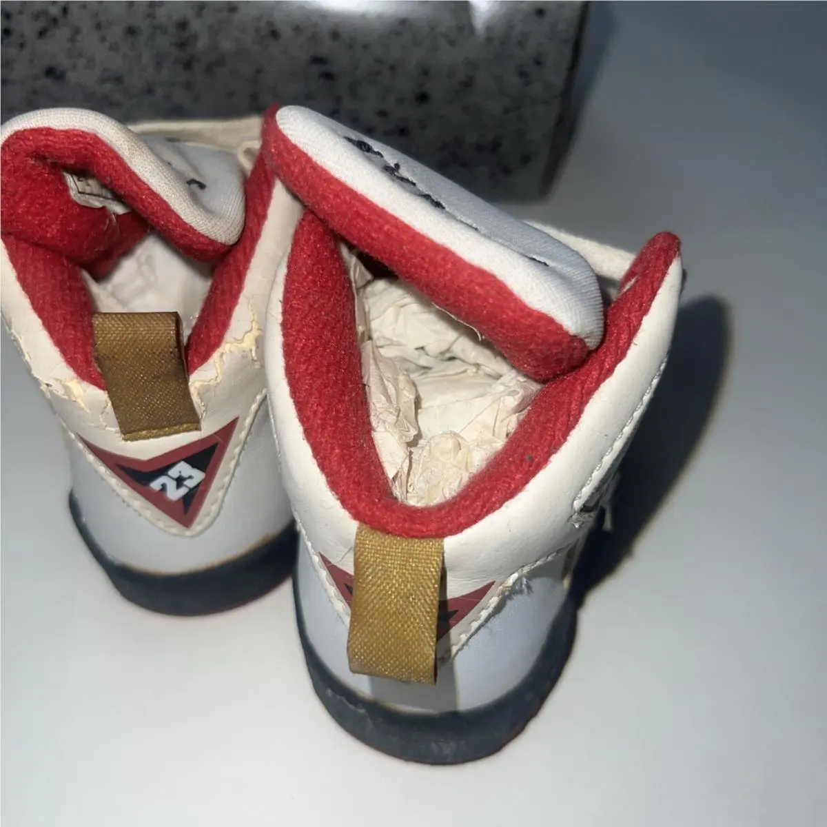 Nike shoes - Jordan 7 - White 4