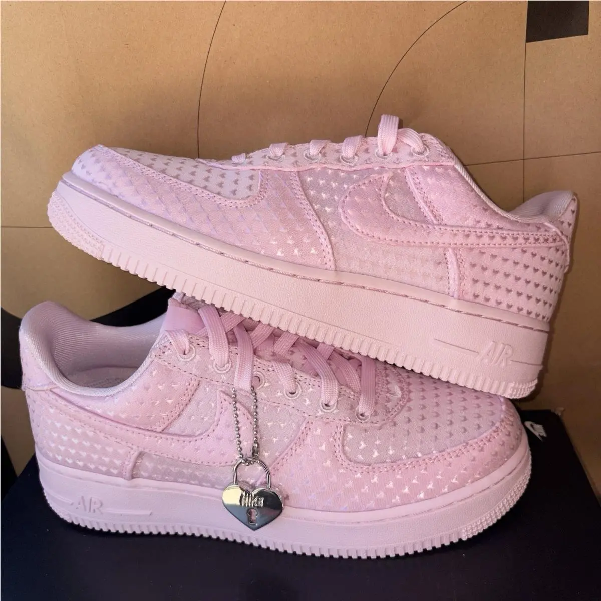 Air Force 1 Low Valentine`s Day Pink Foam Nby IQ9965-601 Women Size 9 by Nike