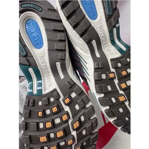 Nike shoes - Multicolor 3