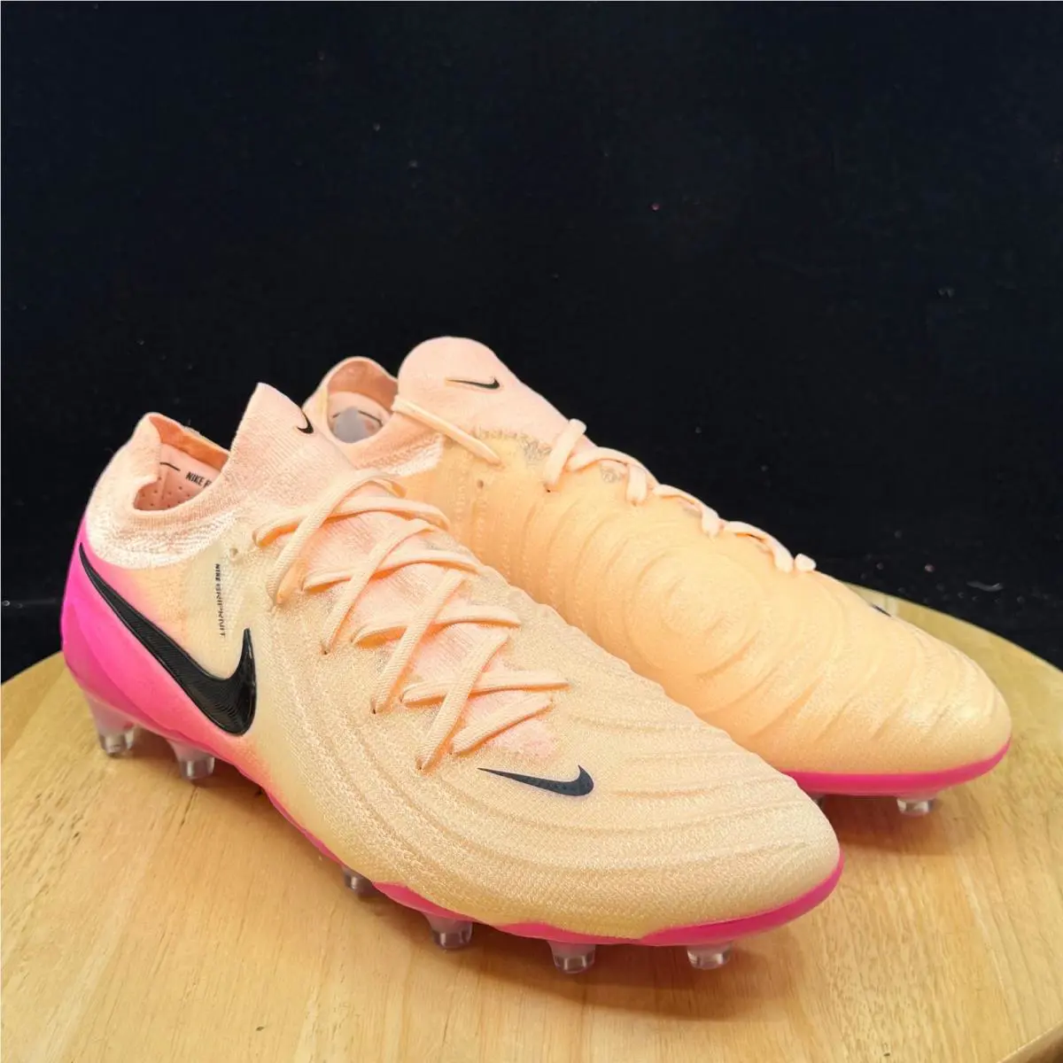 Nike shoes - Pink 3