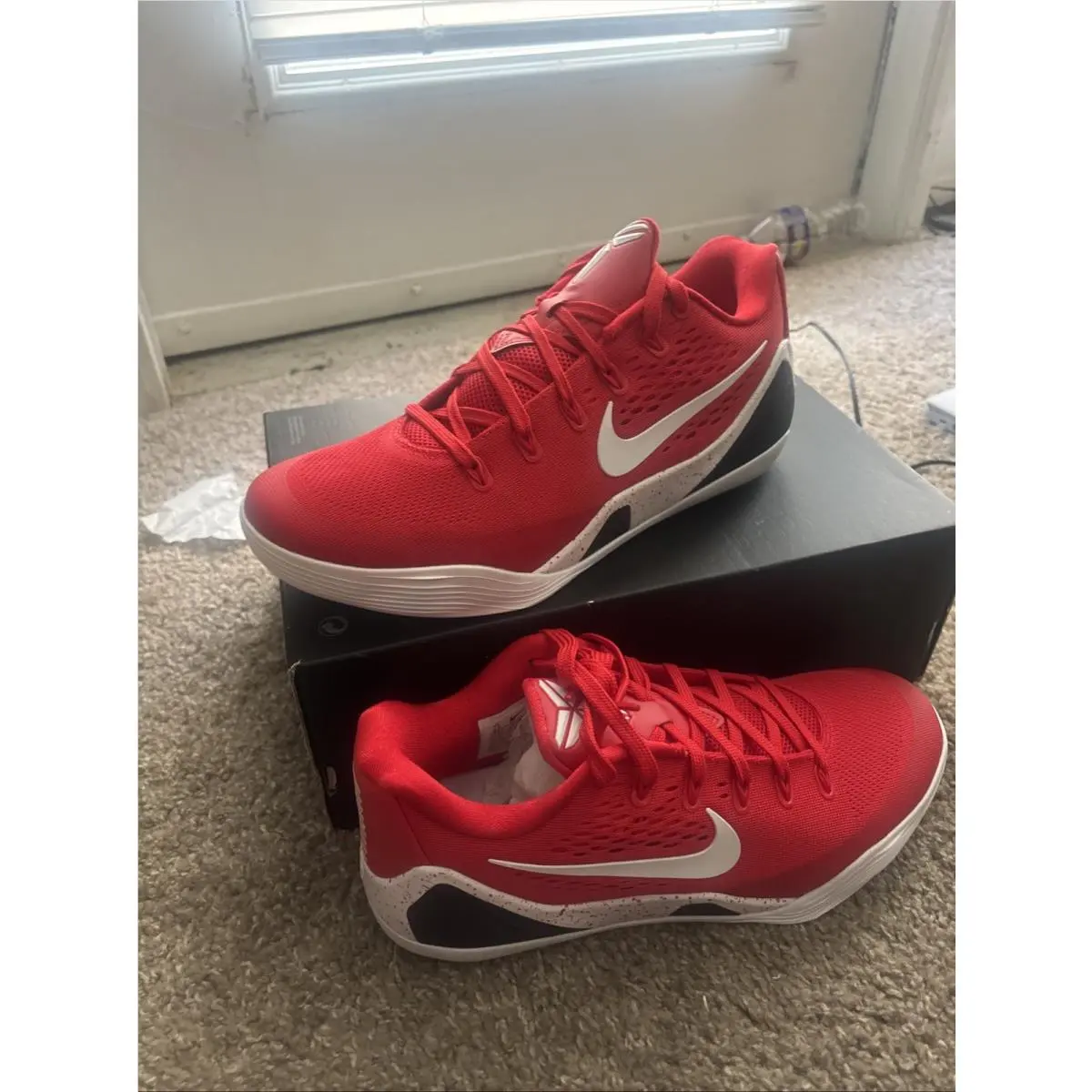Nike Kobe 9 EM Protro TB University Red White Sneakers IH1401-600 Mens Size 9.5
