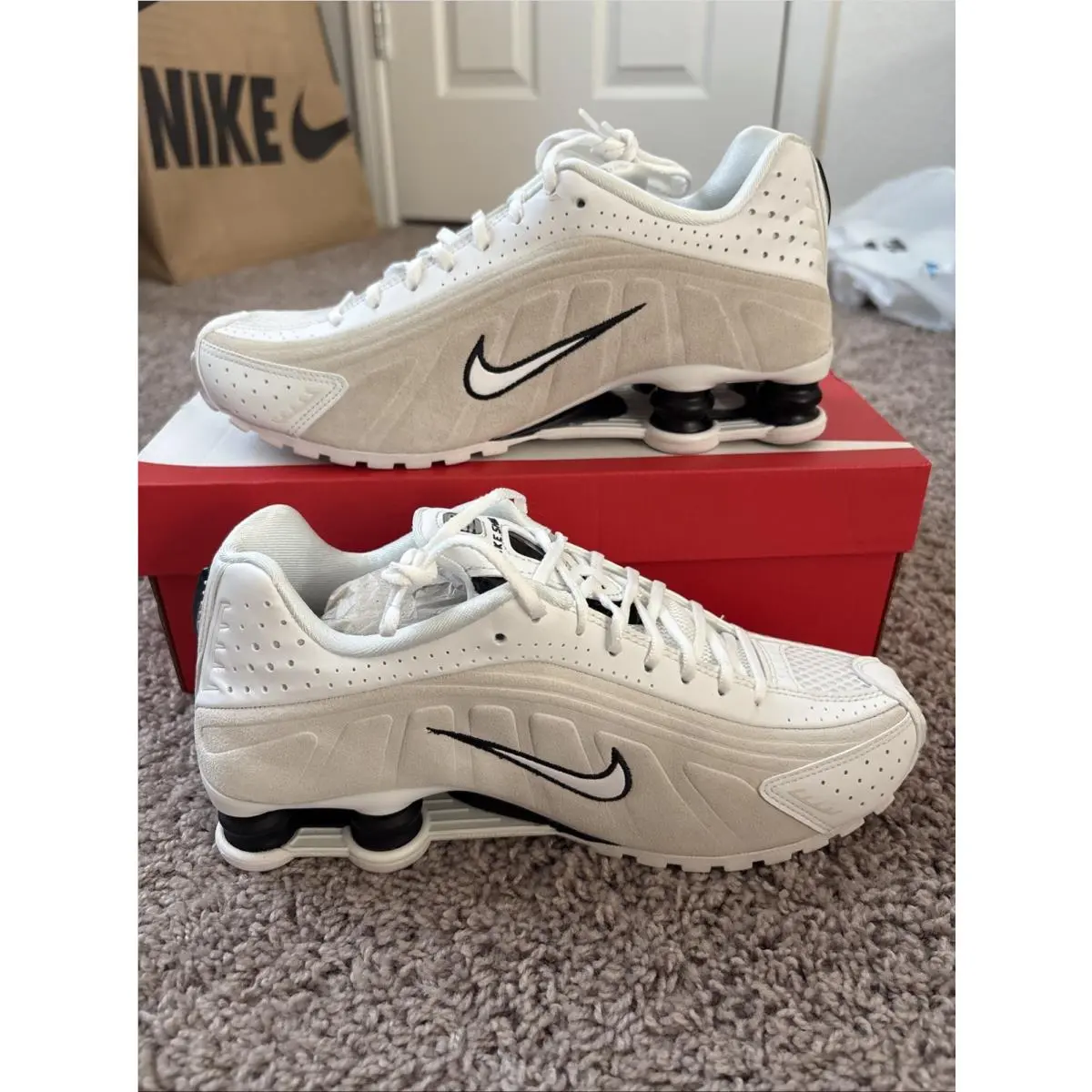 Nike shoes - Nike Shox - Shox - HQ7739 100 - Summit White/Black (UPC: 198480940753) 4