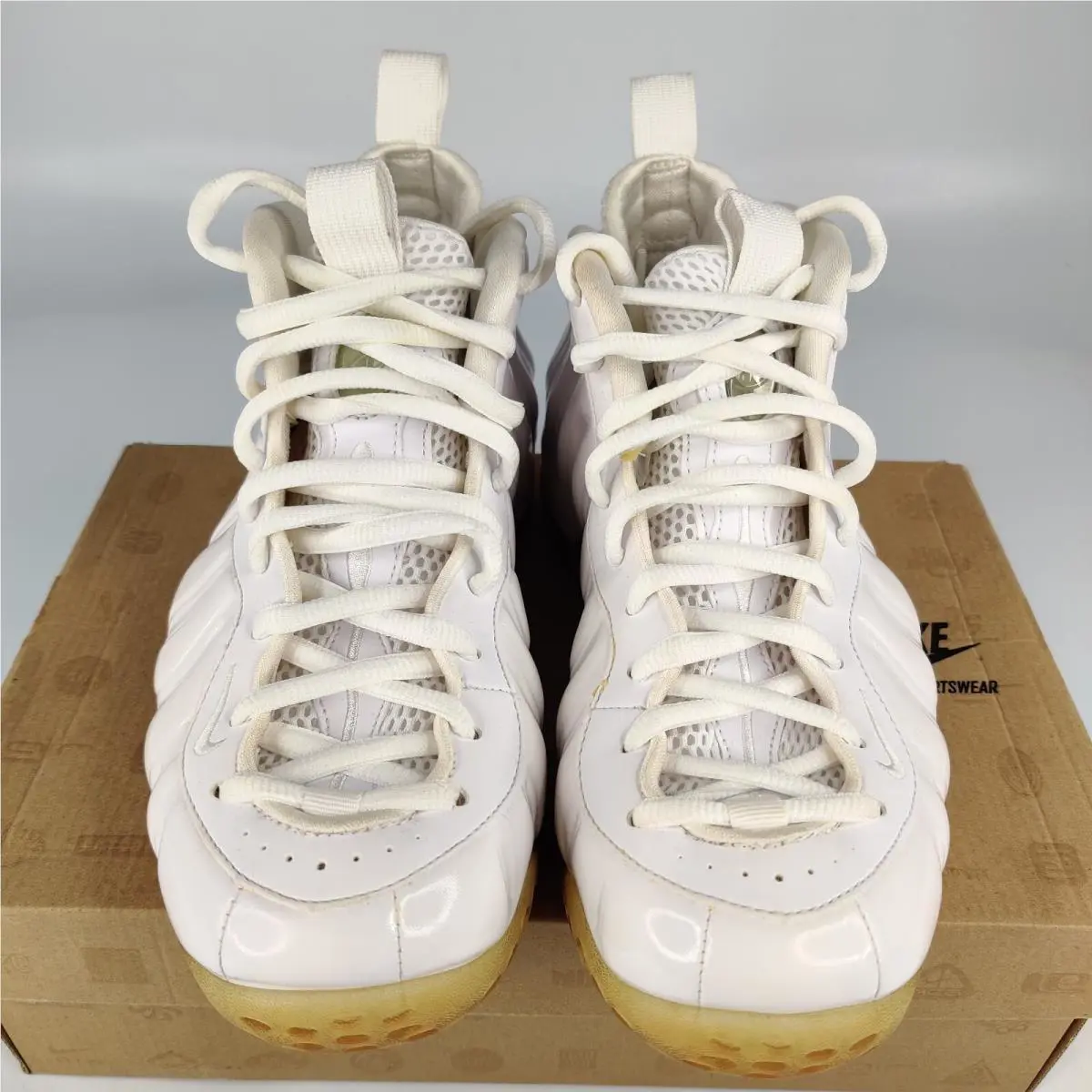 Nike shoes - Nike Air Foamposite - Air Foamposite - 314996-100 - White 0