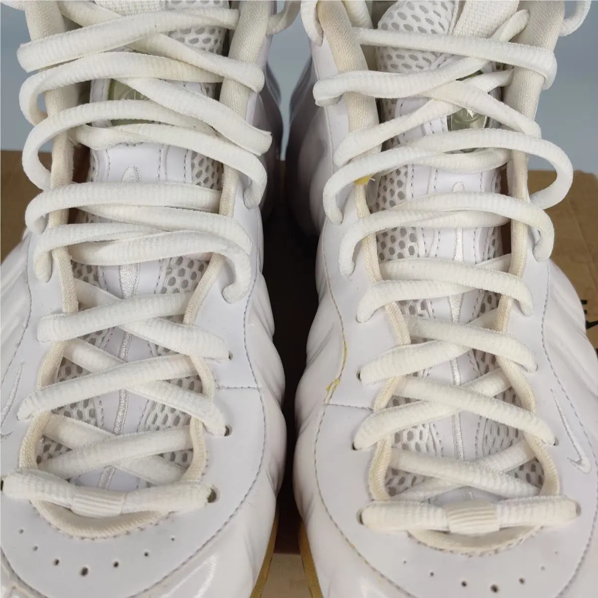 Nike shoes - Nike Air Foamposite - Air Foamposite - 314996-100 - White 2
