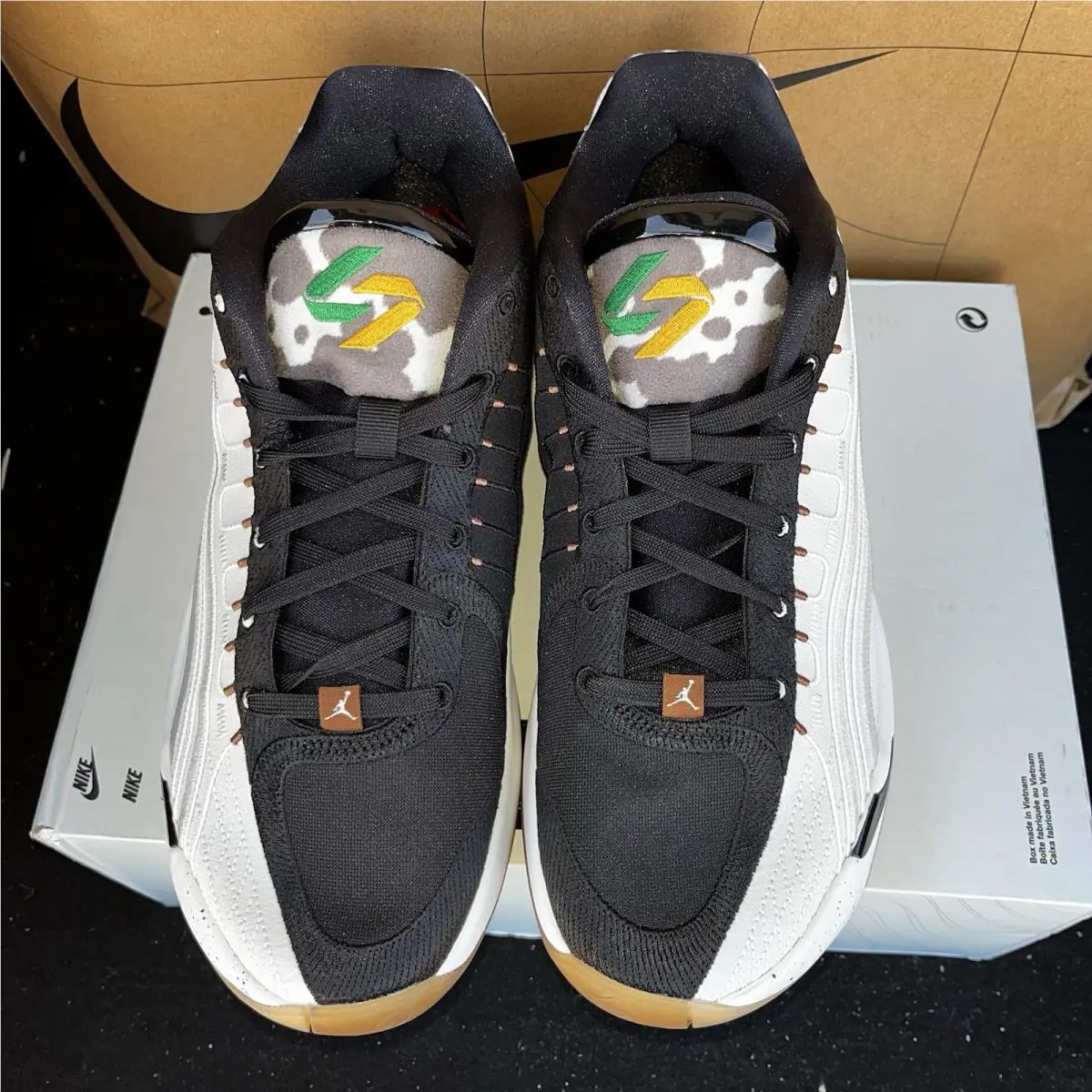 Nike shoes - Air Jordan 4 - Air - IB7903 100 - White 1