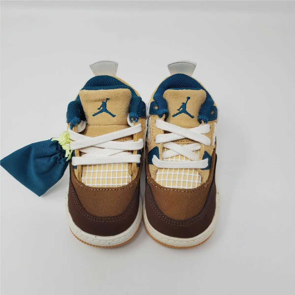 Nike shoes - Air Jordan 4 - Air - Brown 0