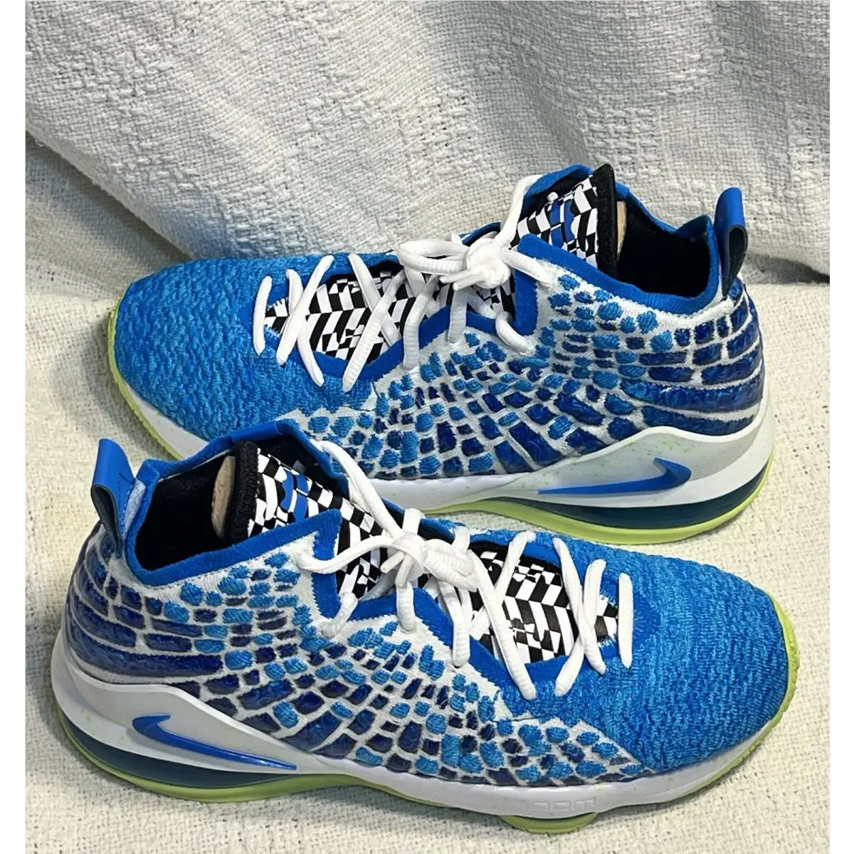 Nike shoes - Nike LeBron 17 - LeBron - Blue 0