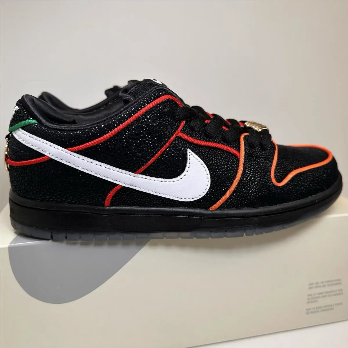 Nike shoes - Nike Dunk SB - Dunk - HV1664-001 - Black 2