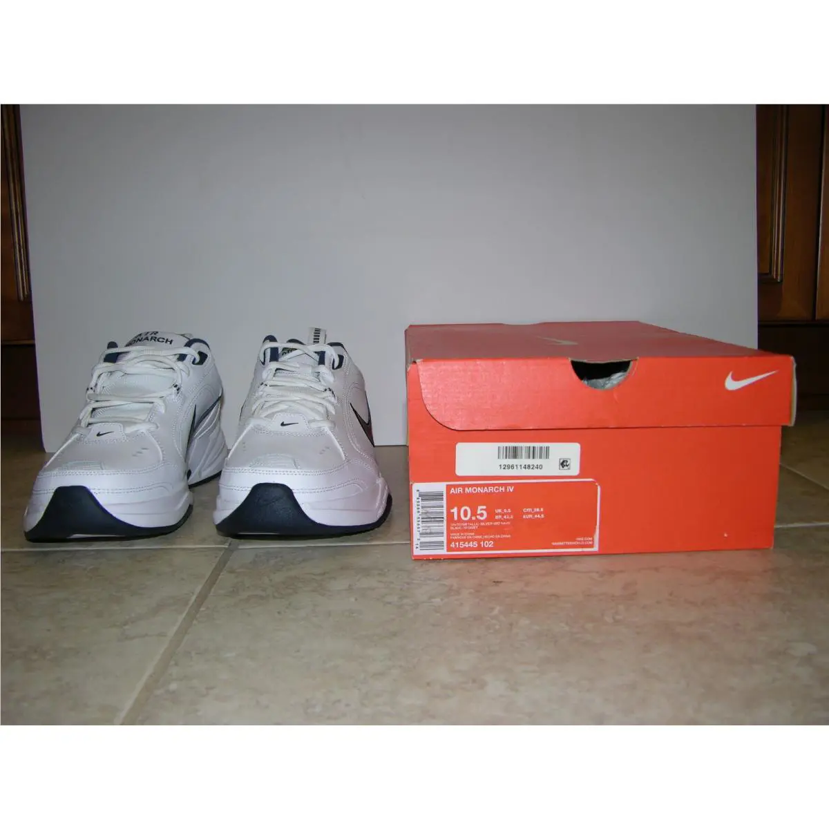 Nike shoes - Nike Air Monarch IV - Air Monarch - White 1