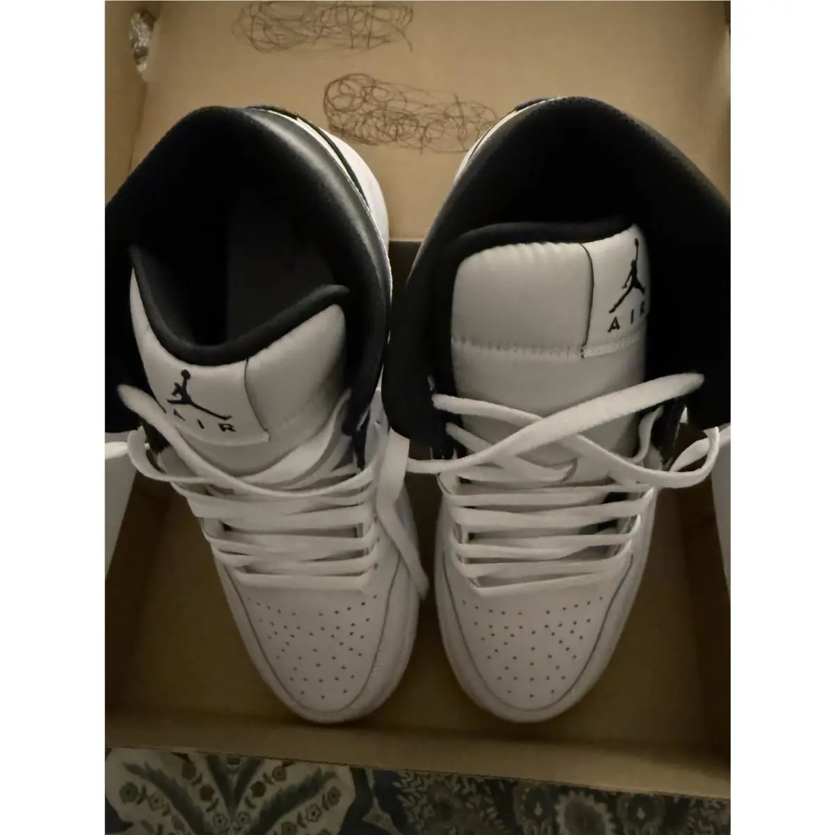 Nike shoes - Air Jordan 1 Mid - Air Mid - White 0