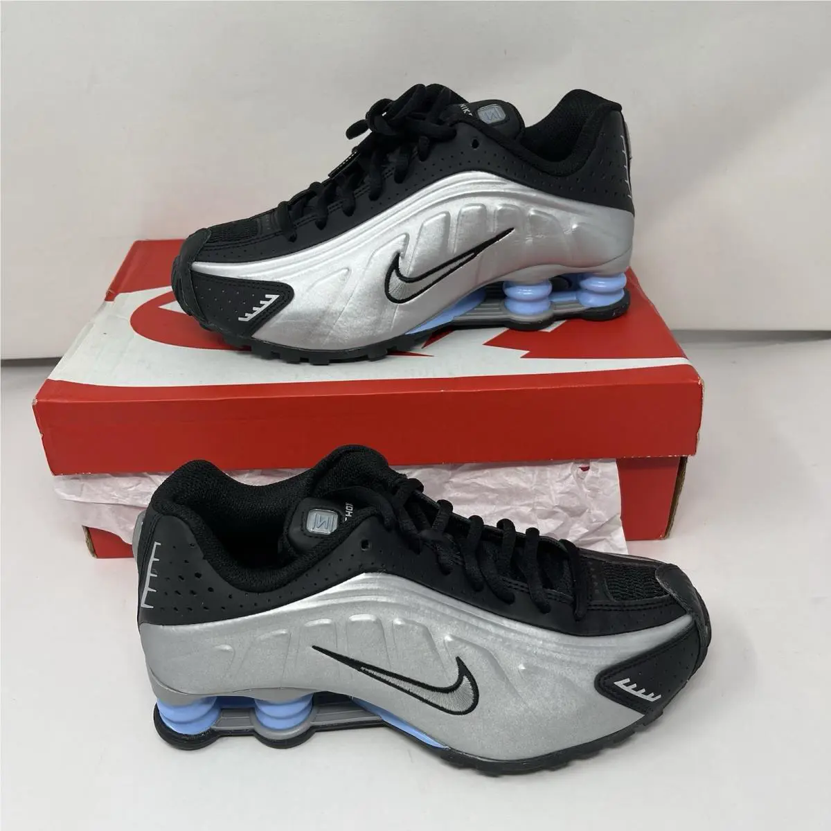 Nike shoes - Nike Shox R4 - Shox - Red 0