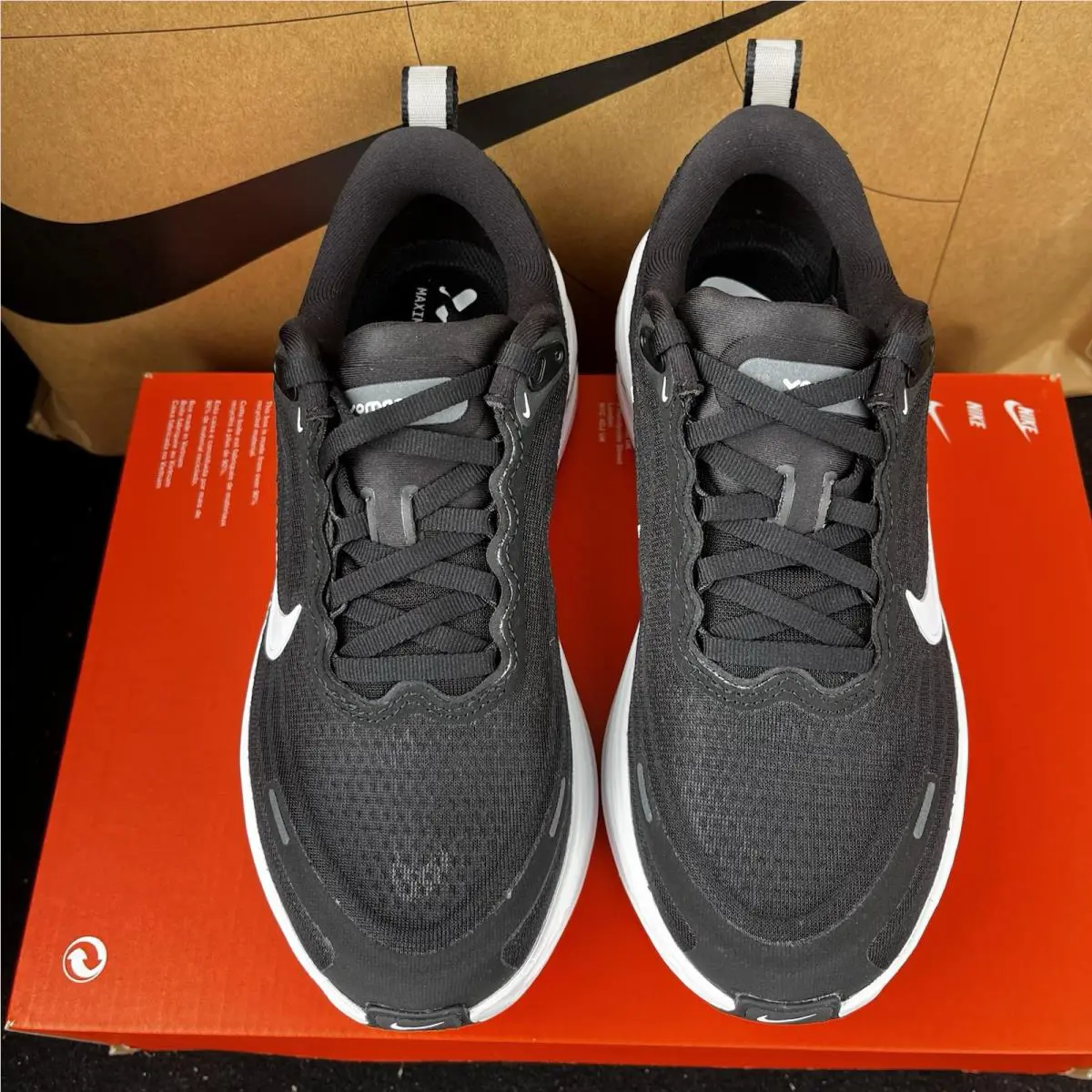Nike shoes - Nike Vomero Plus - Vomero Plus - HV8154-002 - Black 2