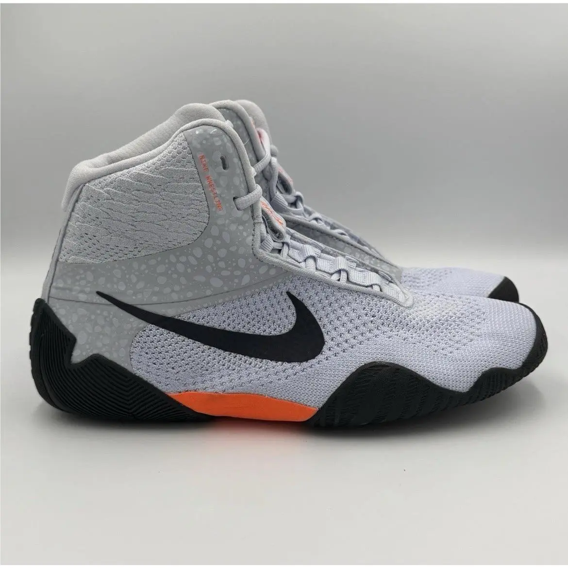 Tawa SE Electric Pack Wrestling Shoes US Mens Size 11.5 DJ4474-900 Rare by Nike
