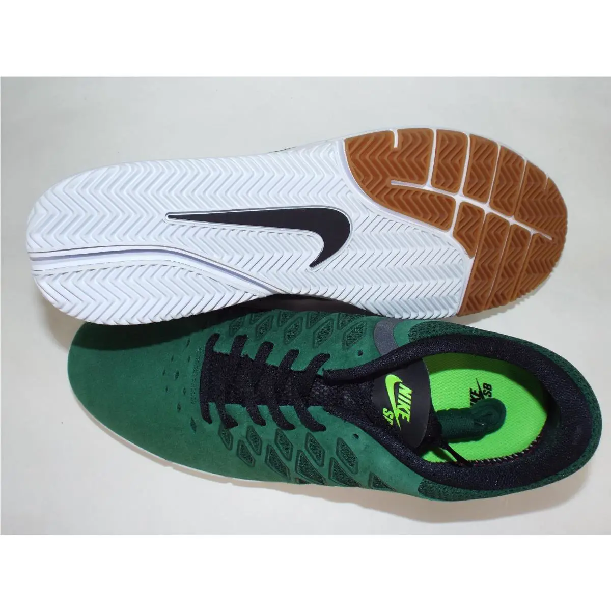 Nike shoes - Free SB - Free - Multi-Color 1