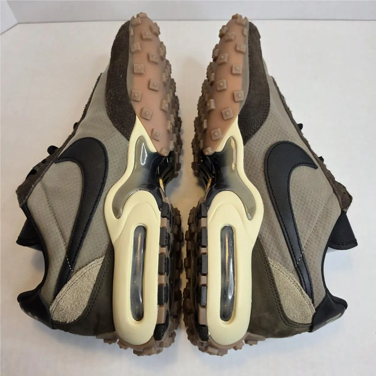 Nike shoes - Nike Air Max Waffle Racer - IM0340-300 - Green (UPC: 198482770112) 10