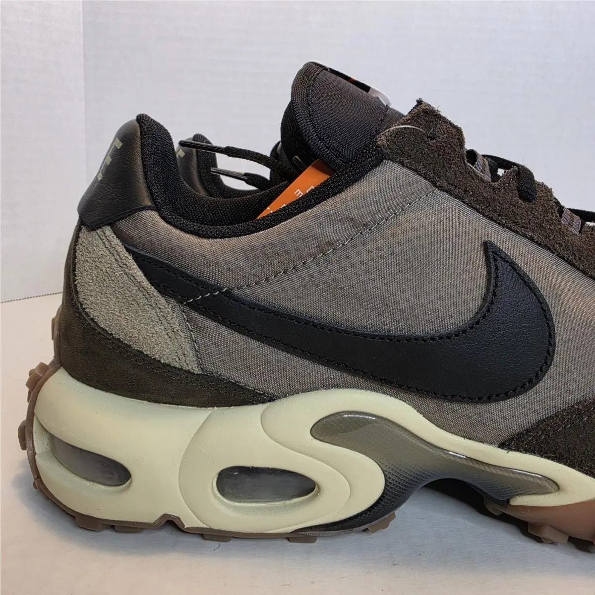 Nike shoes - Nike Air Max Waffle Racer - IM0340-300 - Green (UPC: 198482770112) 1