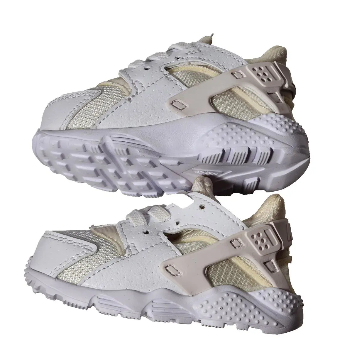 Nike shoes - Nike Huarache Run - Huarache Run - White (UPC: 0826215529989) 5
